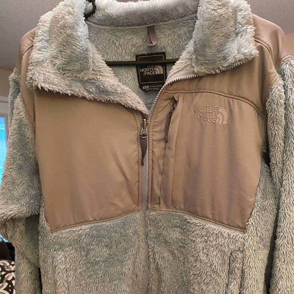 Medium north face jacket coat